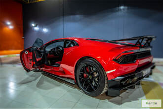 Lamborghini Huracan 2018 Red