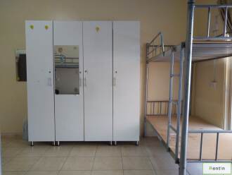 BED SPACE FOR LADIES / ROOM at 650/-