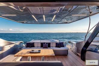 Pershing 8X | 80ft
