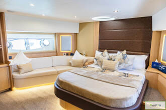 Sky Walker 76ft - Astra - 2022 - Dubai Harbour Marina