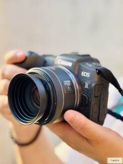 Camera rent in dubai Canon
