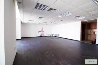 Jumeirah Lake Tower | Spacious fitted office