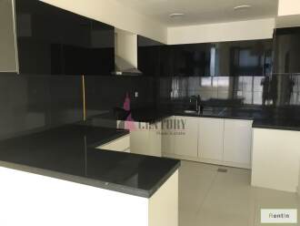 Mid Floor 2 Bedroom Apartment | Executive Bay