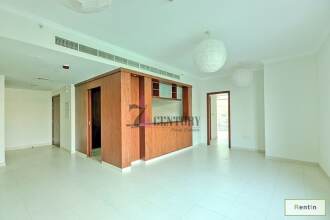 Amazing Lake & Burj Khalifa View | 2 BR Apt