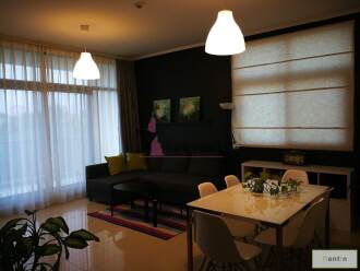 Elegant living 1 Bed Apartment in Greens