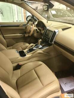 Porsche Cayenne V6