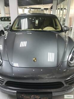 Porsche Cayenne V6