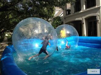 FLOATING POOL BALLS
