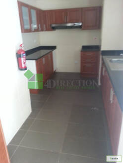 Amazing 1BR in lakeside residence JLT : Lake Facing