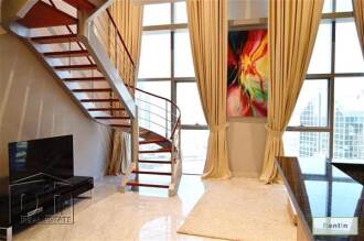 Spectacular Furnished Two Bed, Great View.