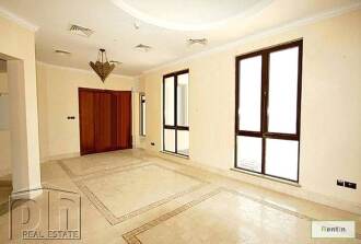 Stunning Penthouse, Maids Room, Free A/C.
