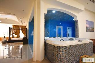 Unique 8 bedroom villa available to rent