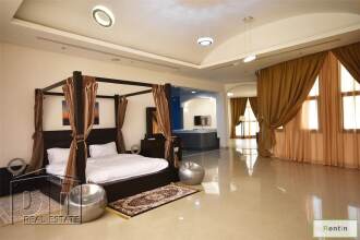 Unique 8 bedroom villa available to rent