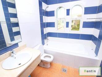 Gorgeous VILLA/ friendly community!!