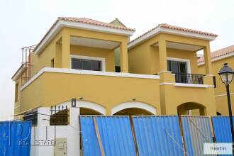Stunning Custom Built Family villas ready Now..