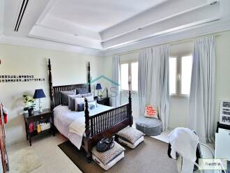 Hattan - Lake View - Private Pool - Stunning