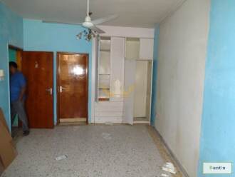1 bedroom apt available at Burdubai