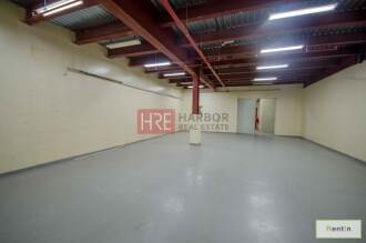 Multiple Warehouse Units Available for Rent in DIP