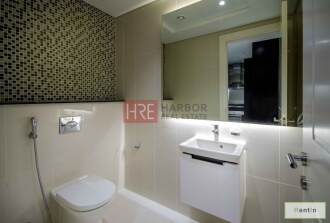 Furnished 1BR Apartment on a High Floor with Gym and Pool