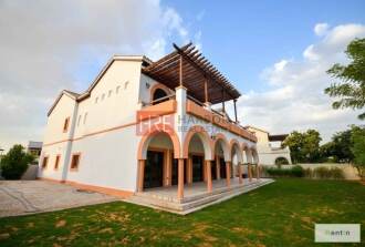 Backing off onto the garden.5BR Marbella Villa.