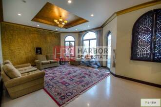 One Month Rent Free! 4 Cheques Negotiable