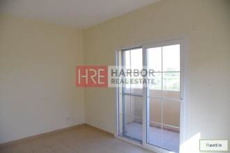 Single Row Type C,2 bedroom close to park