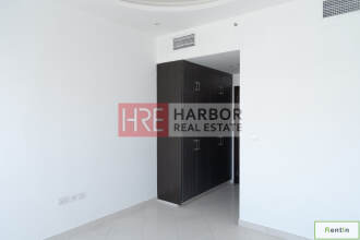 Spacious 3BR + Balcony at Silicon Heights