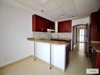 AVAILABLE NOW | 3 BEDROOM | ALMA 1
