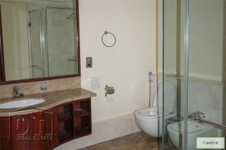 REDUCED  Stunning Fully Furnished  1 BED