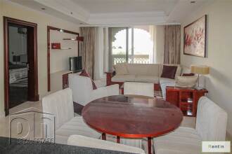 REDUCED  Stunning Fully Furnished  1 BED