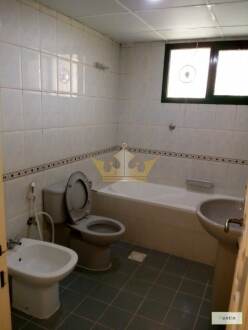 Ready 2Bedrooms in Bur Dubai for Rent