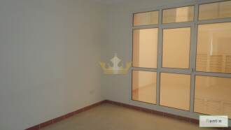 1BR With store and laundry room for 6 chques