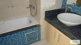 Fully Furnished One Bedroom in Shoreline Apartment