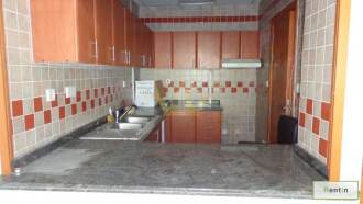 Next to Metro 1br in 6 Cheques, Chiller Free, Dubai Marina
