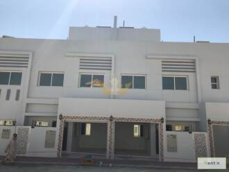 Newly Built Villa, 3BR+M, Family/Bachelor