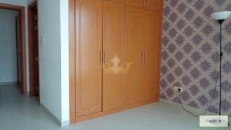 Near Metro, 4 Cheques, No AC Charges, Dubai Marina