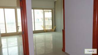 Near Metro, 4 Cheques, No AC Charges, Dubai Marina