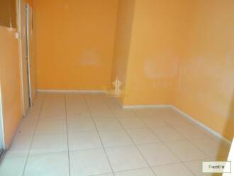 Spacious 1 bedroom Apt available at Karama