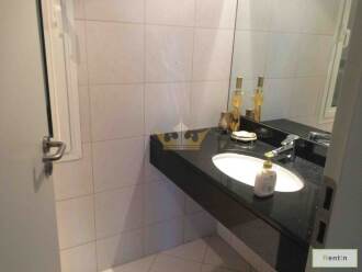 Ready Office in Cluster E, Close to Metro, Fully Fitted
