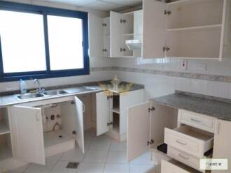 1Bedroom in Al Mina Road, 4 Cheques Payment