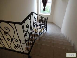 3BR+ Storage villa w/ Garden View for Rent Uptown M...