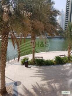 Perfect Location for Restaurant , Supermarket Business