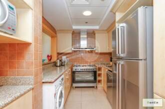 Well maintained | Fitted Kitchen | Vacant