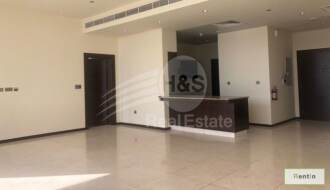 Prestigious  1 Bedroom in Tiara  Sea view