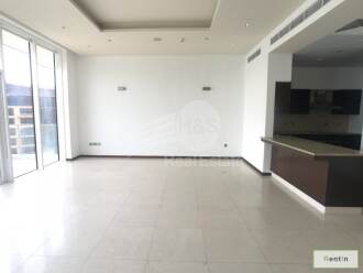 Prestigious  1 Bedroom in Tiara  Sea view