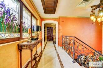 Fully Furnished | Vacant | Immaculate condition