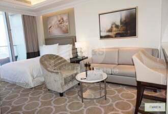 Stylish Contemporary Studio Hotel Apartment