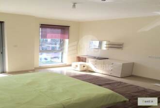 Elegant Fully Furnished Studio with Boulevard View|Standpoint A
