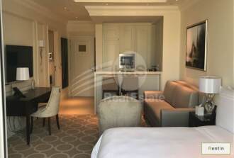 Prestigious Studio with Panoramic View!!