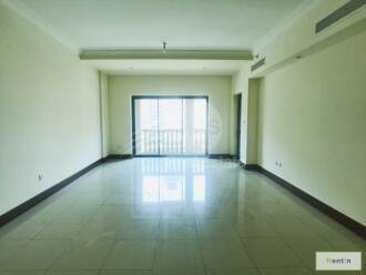 Fresh listing | Sea view| Ready to move